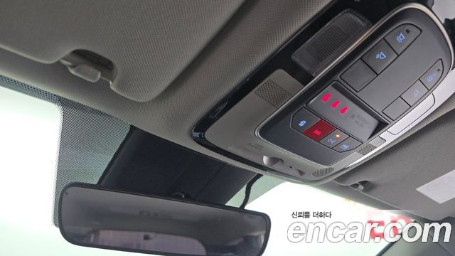 Hyundai Santafe 2022 — photo 25