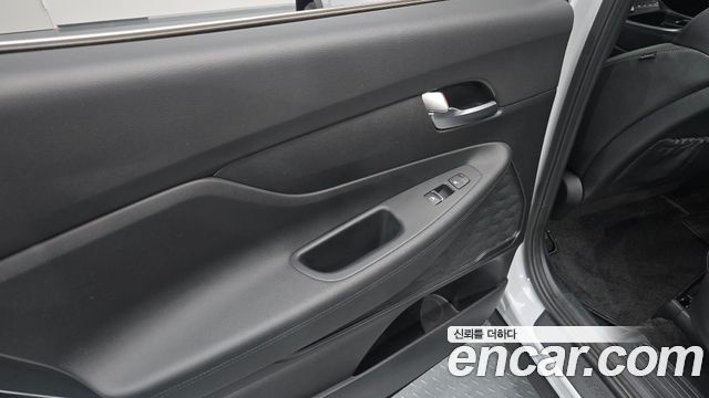 Hyundai Santafe 2022 — photo 15