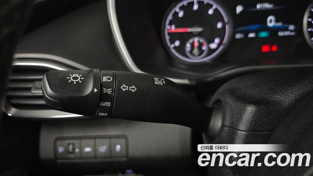 Hyundai Santafe 2022 — photo 28
