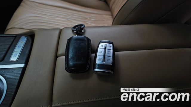 Genesis G80 2021 — photo 21
