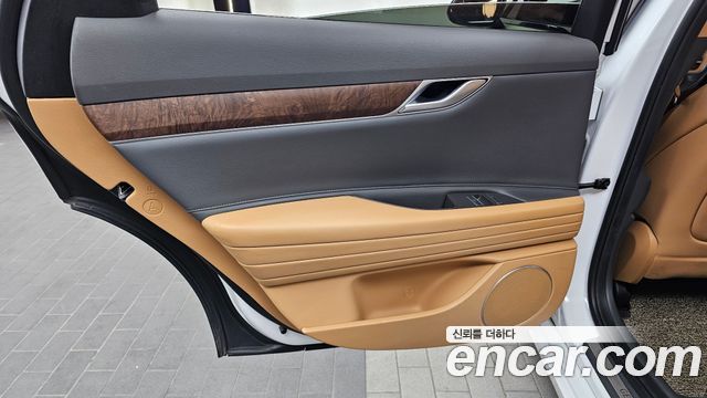Genesis G80 2021 — photo 15