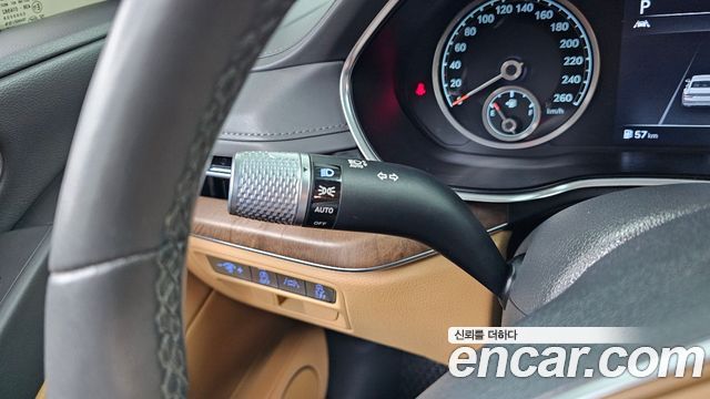 Genesis G80 2021 — photo 34
