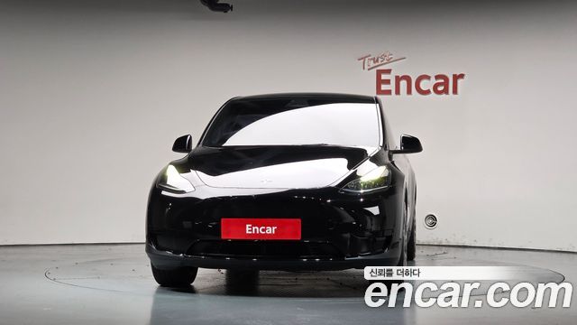 Tesla Model Y 2024 — photo 3