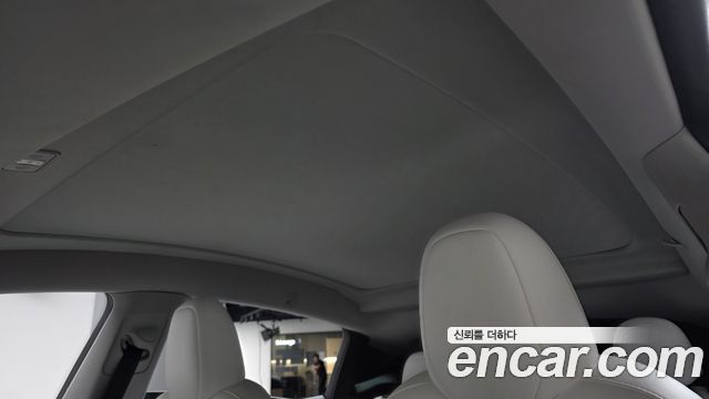Tesla Model Y 2024 — photo 19
