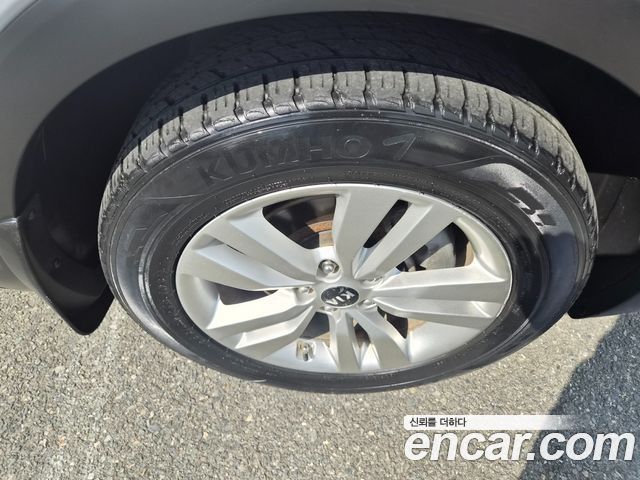 Kia Sorento 2015 — photo 13
