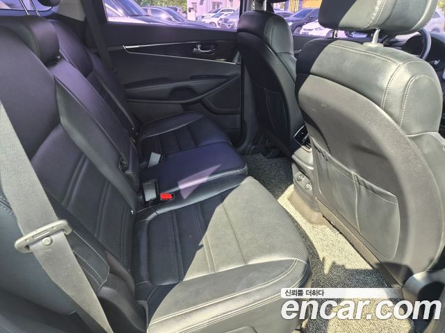 Kia Sorento 2015 — photo 16
