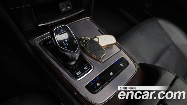 Hyundai Equus 2014 — photo 12