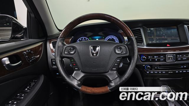 Hyundai Equus 2014 — photo 18