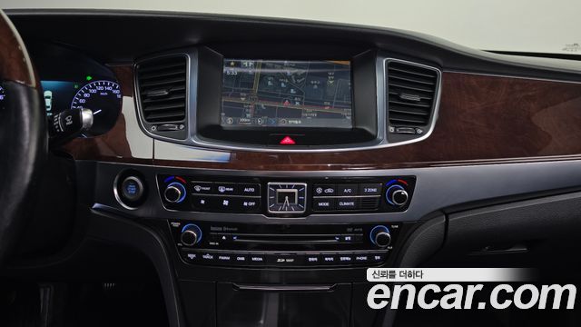 Hyundai Equus 2014 — photo 19