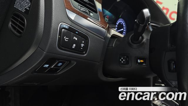 Hyundai Equus 2014 — photo 22
