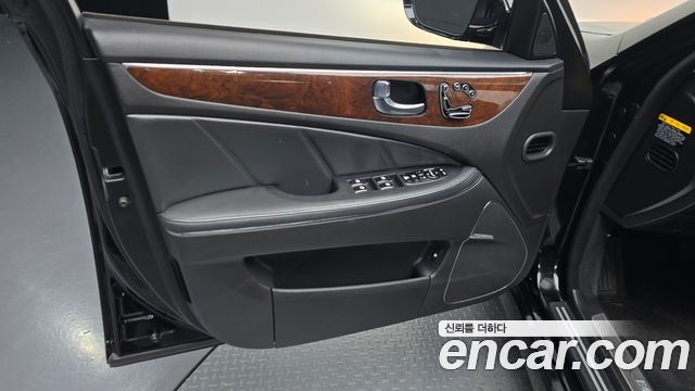Hyundai Equus 2014 — photo 14