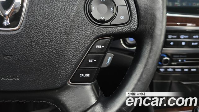 Hyundai Equus 2014 — photo 29