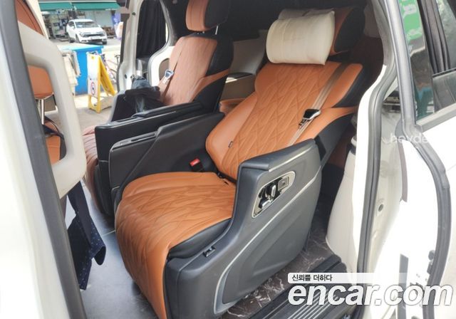 Kia Canival 2025 — photo 5