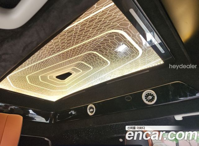 Kia Canival 2025 — photo 10