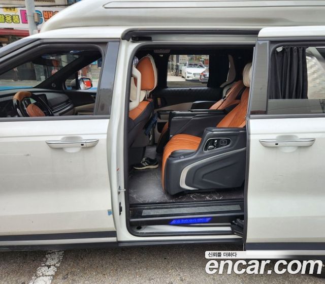 Kia Canival 2025 — photo 14