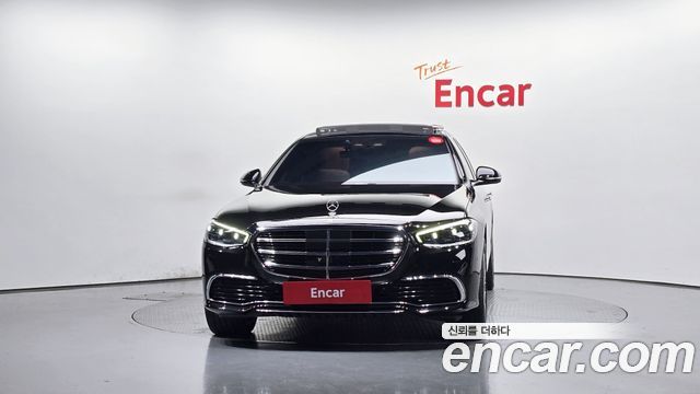 Mercedes-Benz S-Class 2022 — photo 3