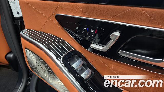 Mercedes-Benz S-Class 2022 — photo 19