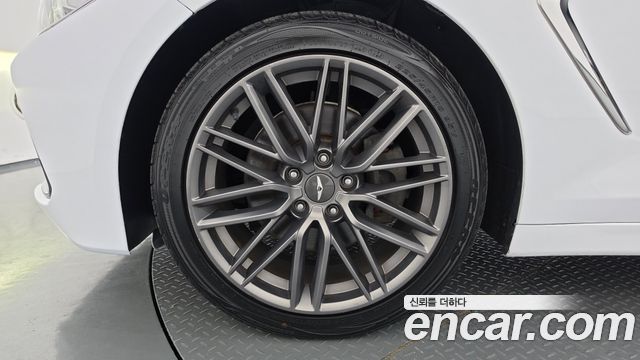 Genesis G70 2018 — photo 5