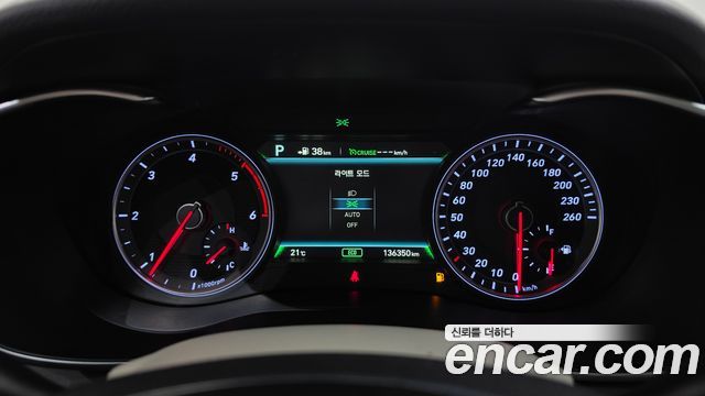 Genesis G70 2018 — photo 8