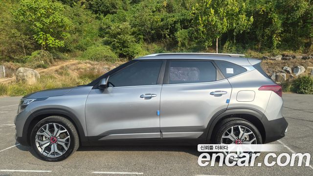 Kia Seltos 2023 — photo 3