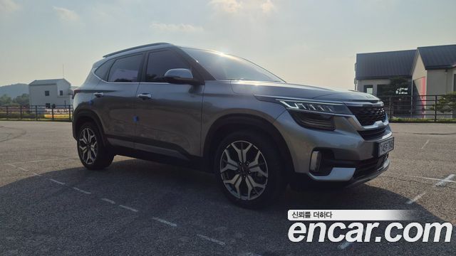 Kia Seltos 2023 — photo 8