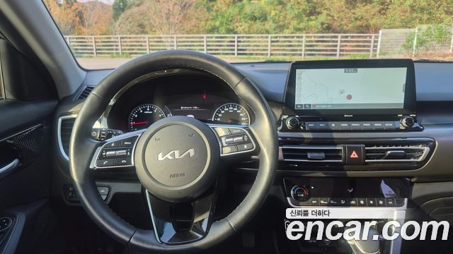 Kia Seltos 2023 — photo 9