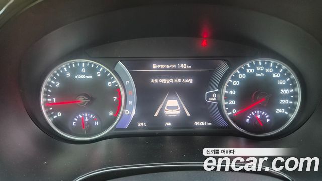 Kia Seltos 2023 — photo 11