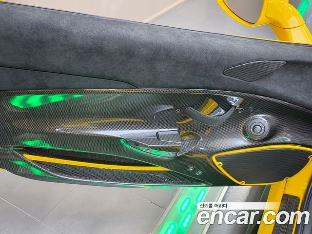 Ferrari 488 2020 — photo 7