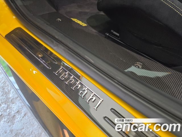 Ferrari 488 2020 — photo 18
