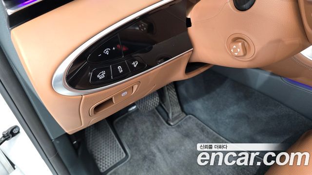 Genesis GV70 2025 — photo 27
