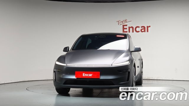 Tesla Model Y 2025 — photo 3