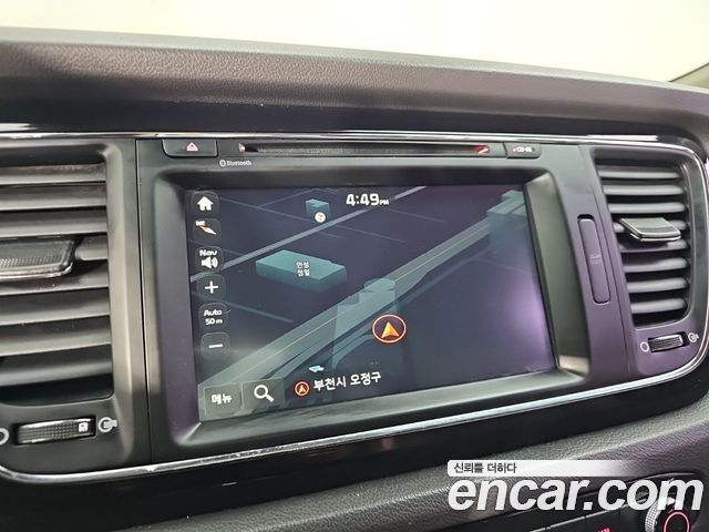 Kia Canival 2016 — photo 13