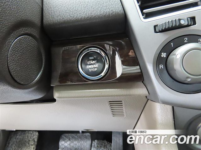 KG Mobility KORANDO 2015 — photo 10