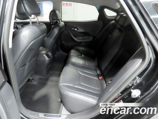Hyundai Grandeur 2016 — photo 11