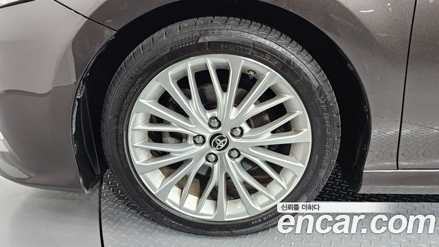 Toyota Camry 2018 — photo 5