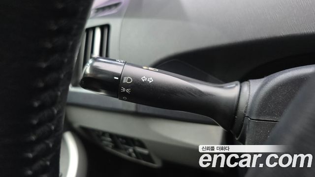 Toyota Prius 2011 — photo 19