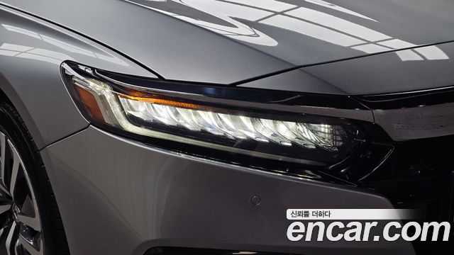 Honda Accord 2019 — photo 8