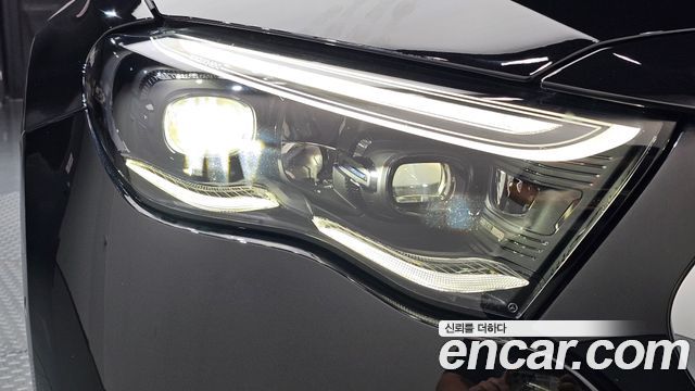 Mercedes-Benz E-Class 2024 — photo 8