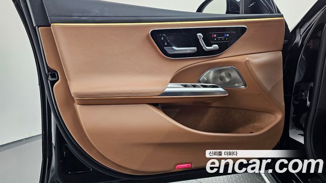 Mercedes-Benz E-Class 2024 — photo 14