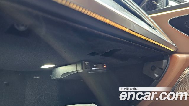Mercedes-Benz E-Class 2024 — photo 32