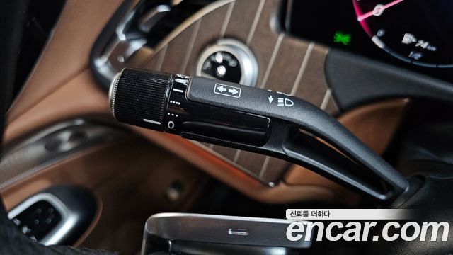 Mercedes-Benz E-Class 2024 — photo 34