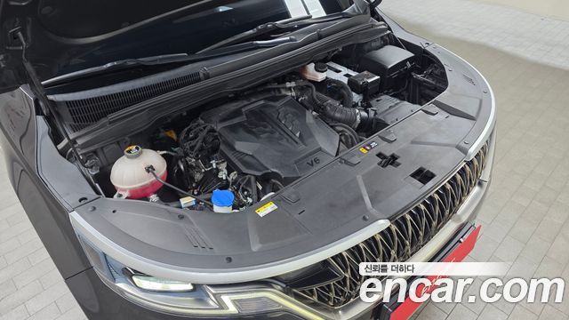 Kia Canival 2023 — photo 6