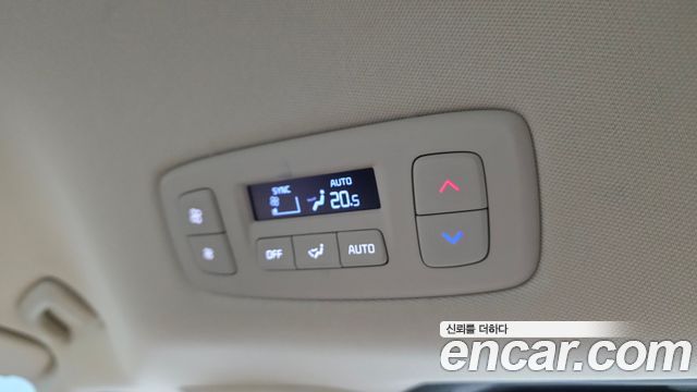Kia Canival 2023 — photo 30