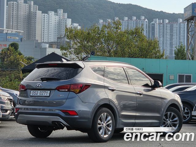 Hyundai Santafe 2016 — photo 4