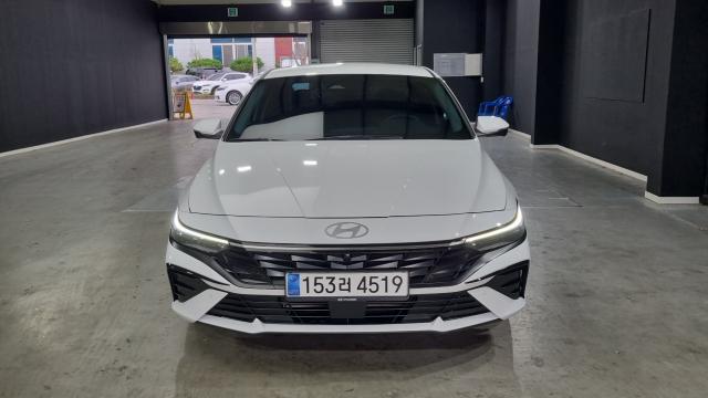 Hyundai AVANTE 2024 — photo 3