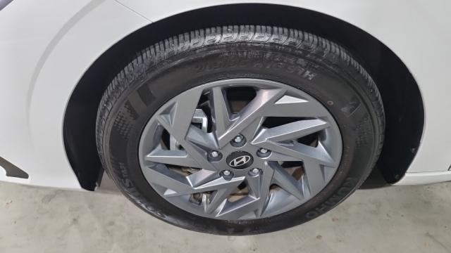 Hyundai AVANTE 2024 — photo 7