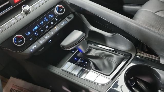 Hyundai AVANTE 2024 — photo 12