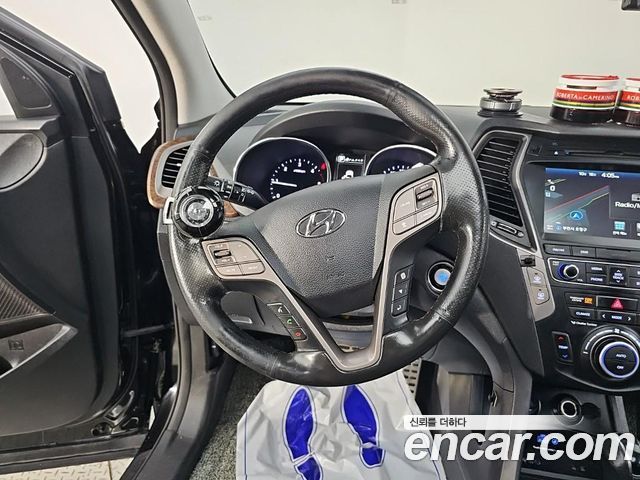 Hyundai Santafe 2017 — photo 9