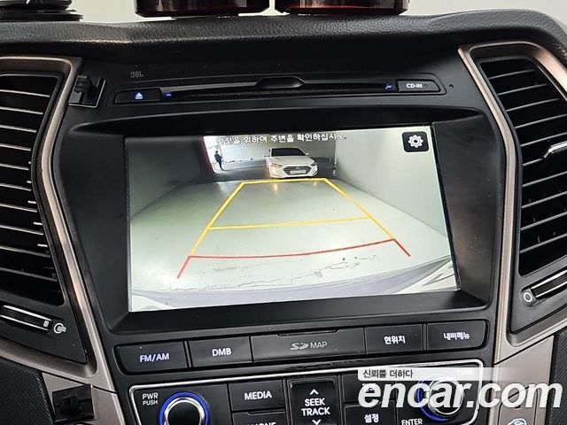 Hyundai Santafe 2017 — photo 15