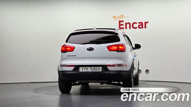 Kia Sportage 2016 — photo 4